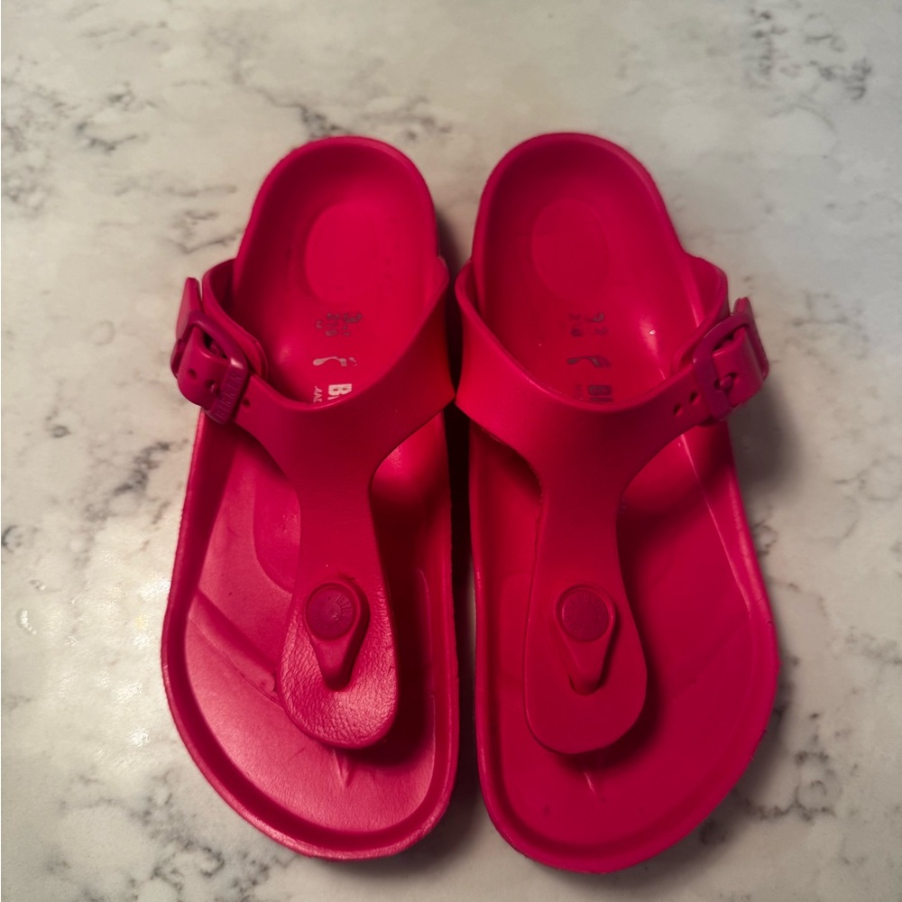 NWOB Birkenstock Gaza’s EVA Pink Sandals size 2